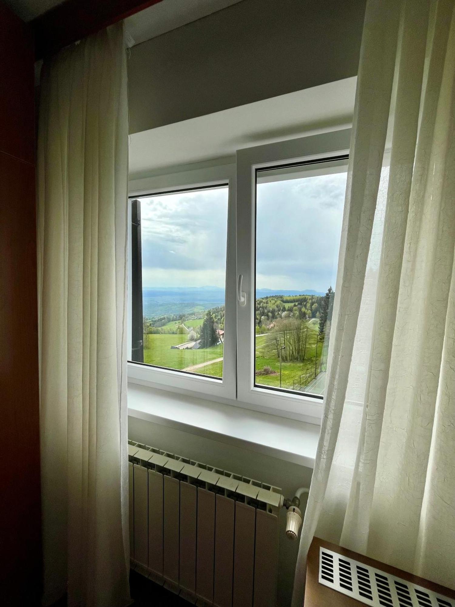Hotel Tisa Pohorje ホコ・ポホリェ エクステリア 写真