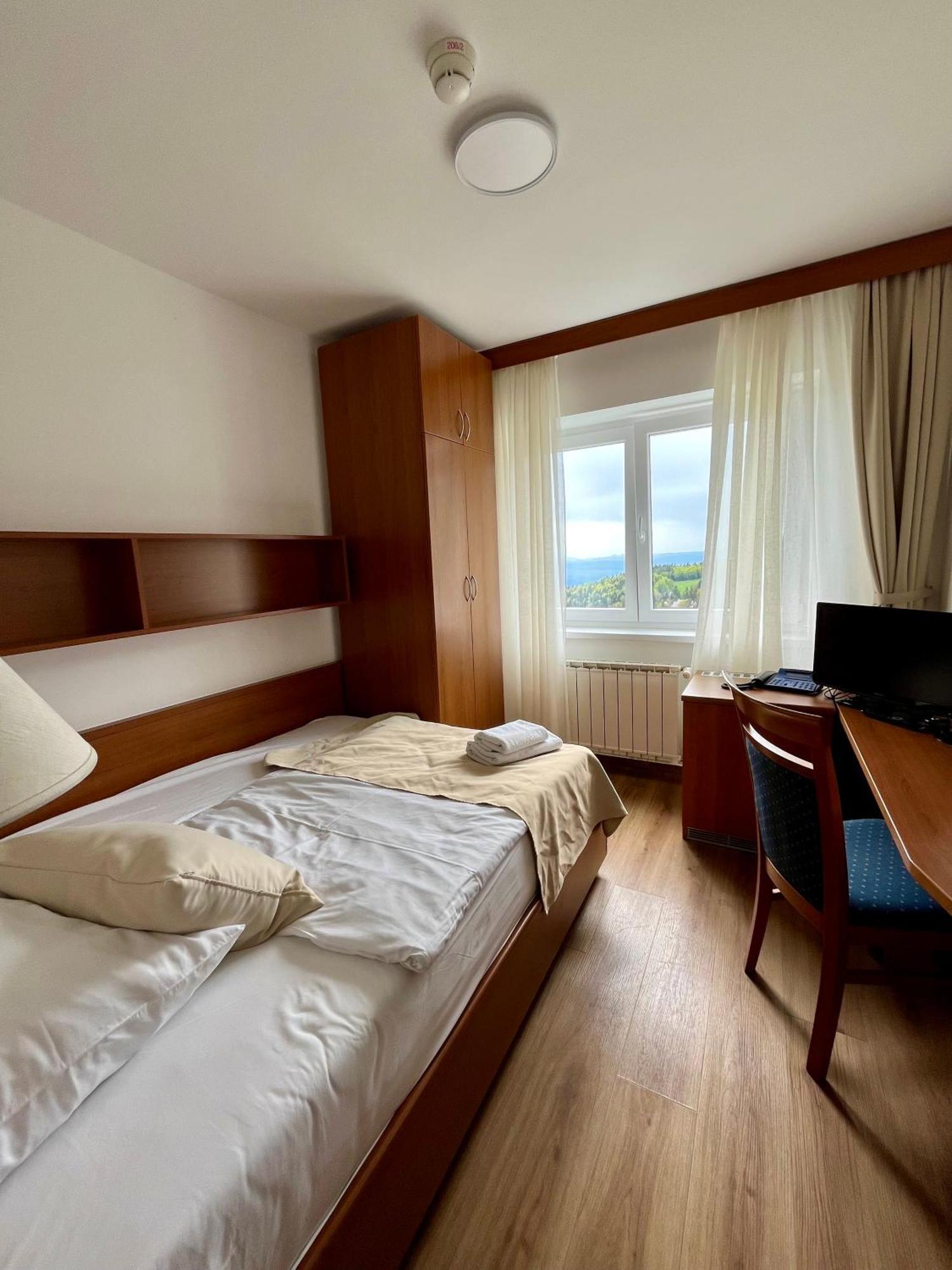 Hotel Tisa Pohorje ホコ・ポホリェ エクステリア 写真